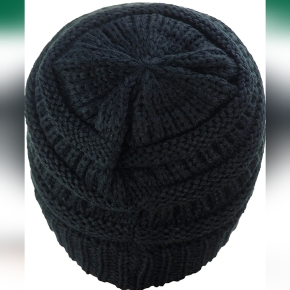 C.C. Kids black beanie hat. Size OS - Picture 2 of 5